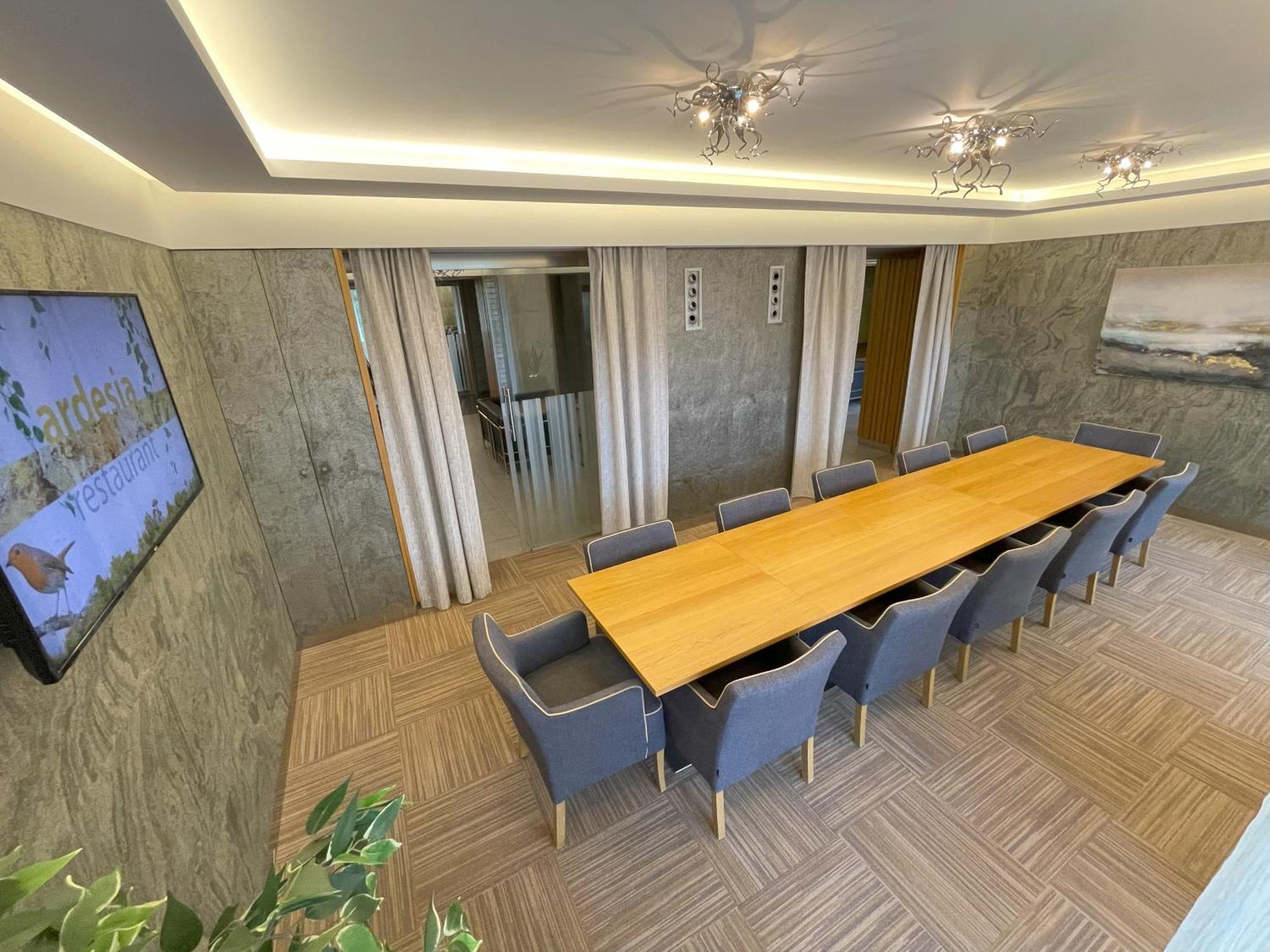 Hotel Bartos Frenstat pod Radhostem Luaran gambar